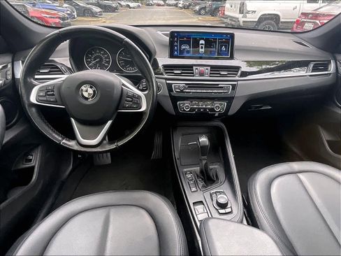 Used 2017 BMW X1 xDrive28i image 15