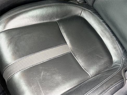 Used 2019 Honda Civic Touring image 21