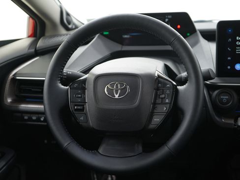 Used 2024 Toyota Prius Limited image 18