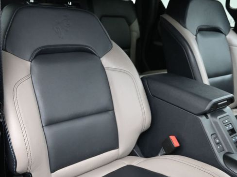 Used 2023 Ford Bronco Wildtrak AWD/4WD image 24