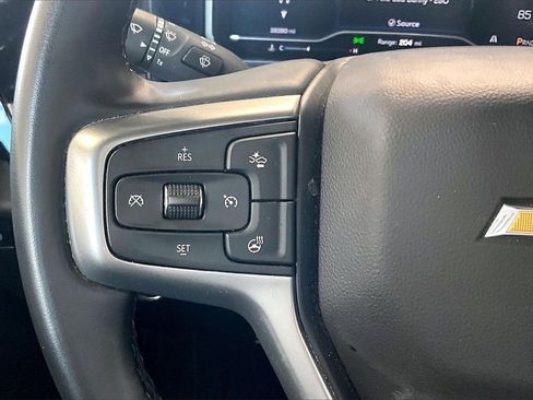 Used 2025 Chevrolet Silverado 1500 LT image 8