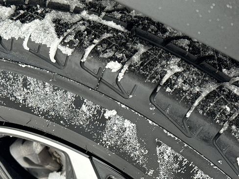 Used 2023 Chevrolet TrailBlazer LT w/ Convenience Package image 9