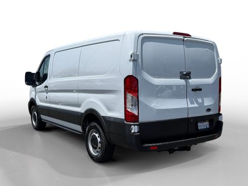 Used 2023 Ford Transit 150 Low Roof RWD image 3