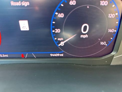 Used 2021 Volkswagen Atlas SEL R-Line AWD/4WD image 22