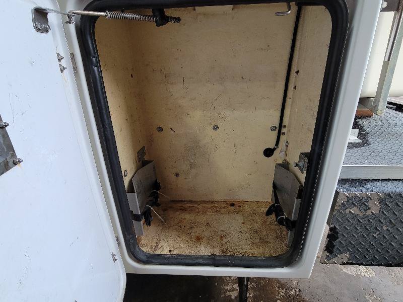 Used 2017 RAM 5500 Tradesman RWD image 39