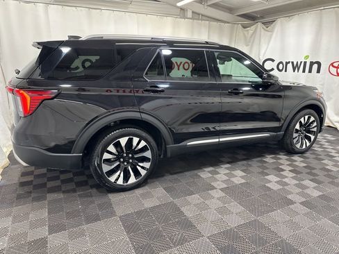 Used 2025 Ford Explorer Platinum w/ LUX Leather Package image 10