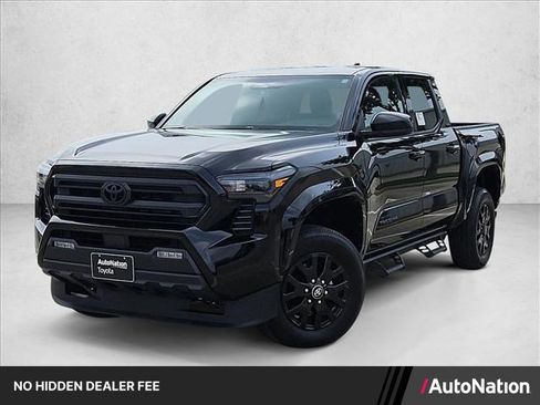Used 2025 Toyota Tacoma SR5 AWD/4WD image 1