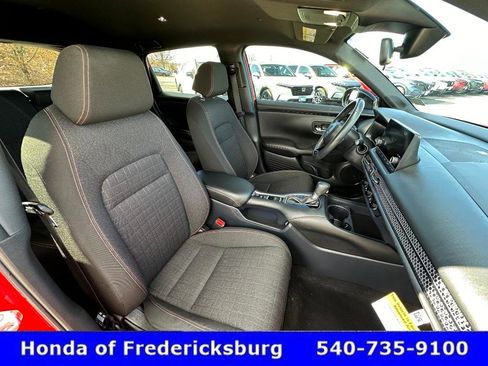 Certified 2023 Honda HR-V Sport image 34