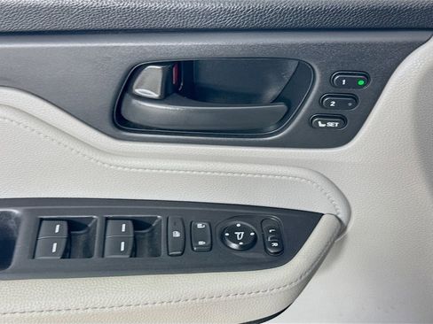 Used 2019 Honda Odyssey EX-L image 24