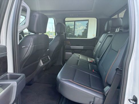 Used 2026 Ford F250 Lariat w/ Black Appearance Package AWD/4WD image 4