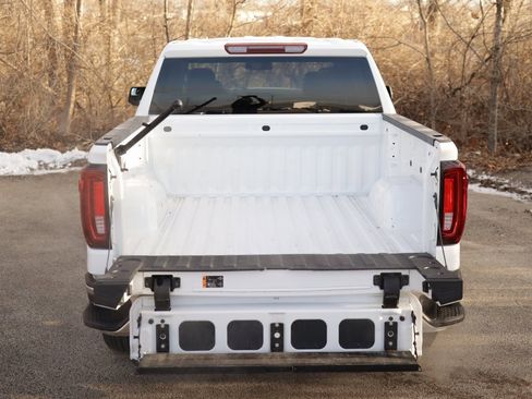 Used 2025 GMC Sierra 1500 SLT image 27