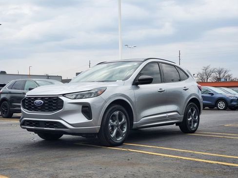 Used 2024 Ford Escape ST-Line w/ Tech Pack #1 AWD/4WD image 32