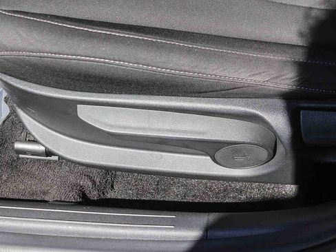 Certified 2023 Hyundai Elantra SEL w/ Convenience Package FWD image 25