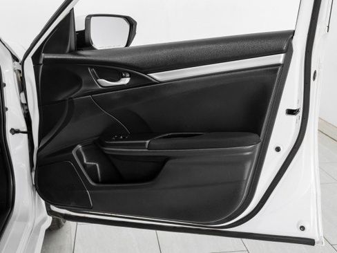 Used 2020 Honda Civic LX image 38