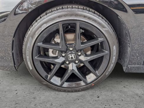 Certified 2025 Honda Civic Sport image 7