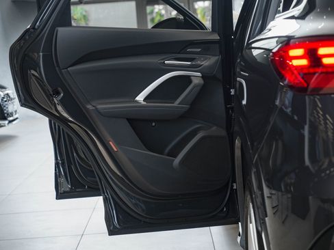 New 2025 Audi Q5 Premium Plus image 15