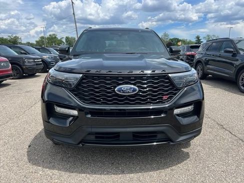 Certified 2023 Ford Explorer ST w/ Equipment Group 401A AWD/4WD image 2