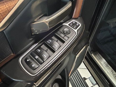 Used 2024 RAM 2500 Limited image 64