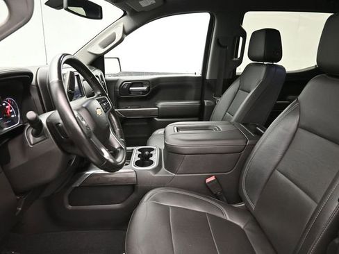Used 2019 Chevrolet Silverado 1500 LTZ AWD/4WD image 16