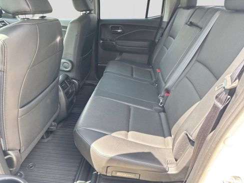 Used 2017 Honda Ridgeline RTL-T image 18