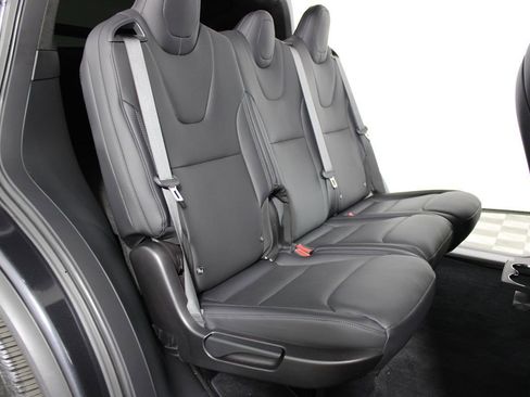 Used 2024 Tesla Model X image 20