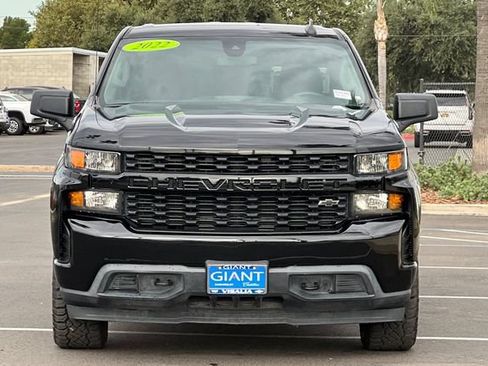 Used 2022 Chevrolet Silverado 1500 Custom w/ Safety Confidence Package RWD image 9