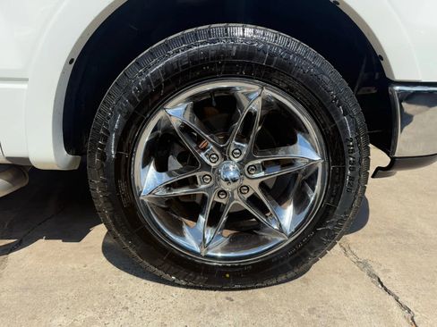 Used 2005 Ford F150 Lariat image 26