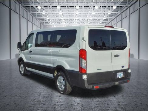 Used 2019 Ford Transit 150 XLT RWD image 12