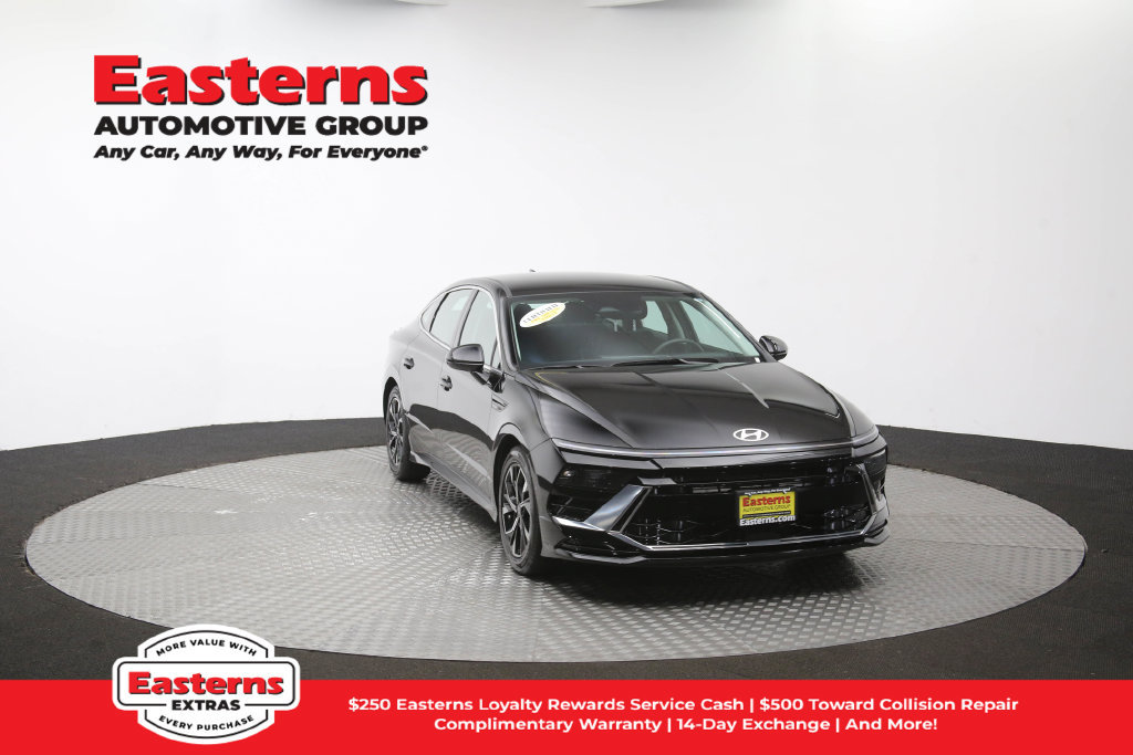 Used 2025 Hyundai Sonata SEL FWD image 54