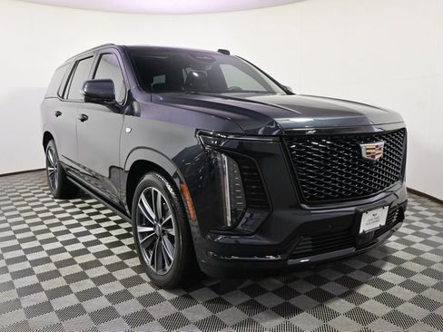 Certified 2025 Cadillac Escalade Sport w/ Touring Package image 9