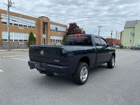 Used 2016 RAM 1500 Express image 4