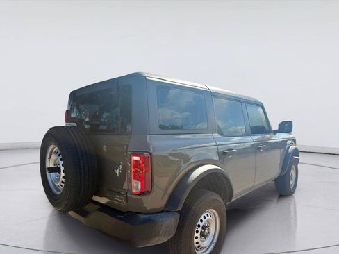 Used 2025 Ford Bronco 4-Door AWD/4WD image 3