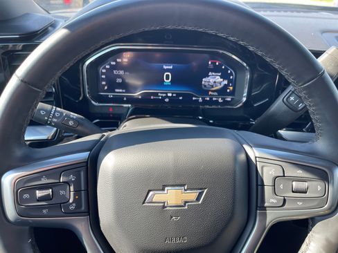 Used 2025 Chevrolet Silverado 2500 LT w/ Convenience Package image 13