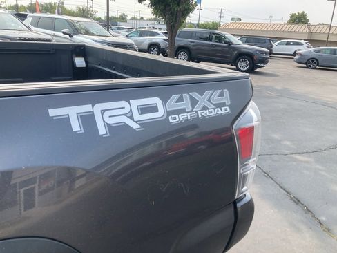Used 2023 Toyota Tacoma TRD Off-Road w/ Technology Package image 13