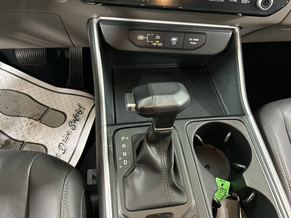 Certified 2026 Kia Carnival FWD image 18