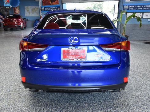 Used 2019 Lexus IS 300 F Sport w/ F Sport Package AWD/4WD image 6