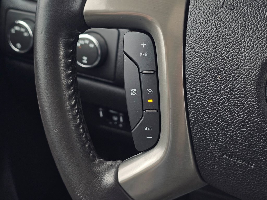 Used 2010 GMC Sierra 1500 SLT w/ All-Terrain Package AWD/4WD image 24