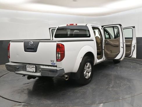 Used 2012 Nissan Frontier SV w/ SV Premium Utility Pkg RWD image 29
