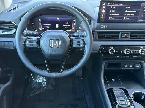 Certified 2026 Honda Pilot EX-L image 18