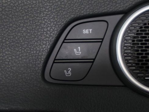 Used 2023 Hyundai Sonata Limited FWD image 41