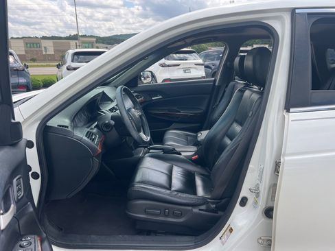 Used 2010 Honda Crosstour EX-L image 24