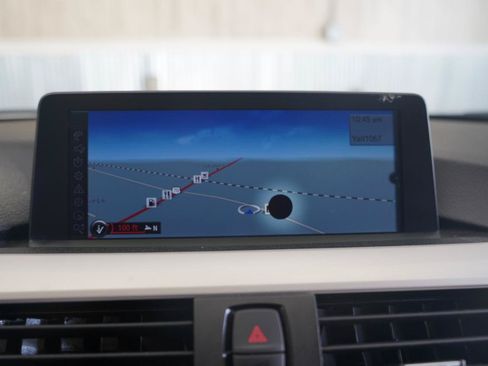 Used 2013 BMW 320i Sedan RWD image 17