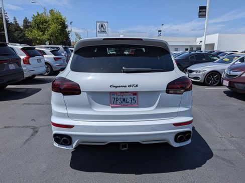 Used 2016 Porsche Cayenne GTS AWD/4WD image 7