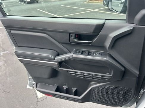 New 2026 Toyota Tacoma SR5 AWD/4WD image 25