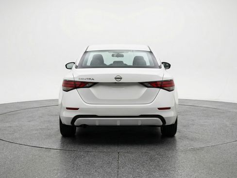 Used 2025 Nissan Sentra S FWD image 7