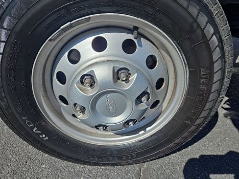 Used 2024 Ford Transit 250 148 High Roof Extended AWD image 34