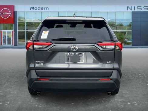 Used 2024 Toyota RAV4 LE FWD image 6