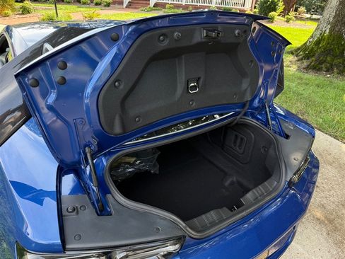 Used 2022 Chevrolet Camaro ZL1 RWD image 57