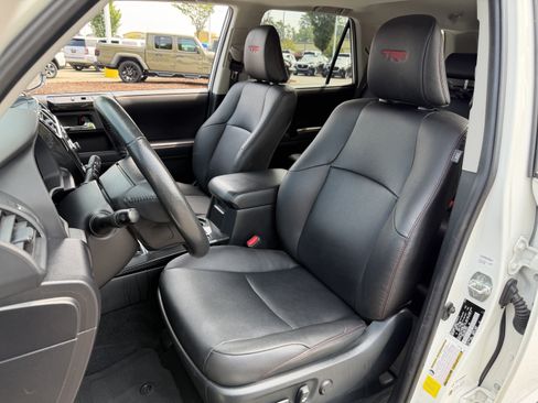 Used 2023 Toyota 4Runner TRD Off-Road Premium w/ Moonroof Package AWD/4WD image 16