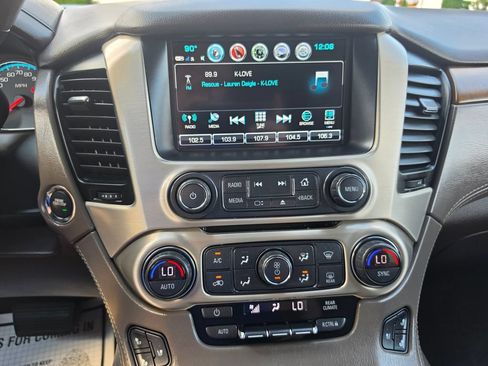 Used 2020 GMC Yukon Denali w/ Denali Ultimate Package AWD/4WD image 25